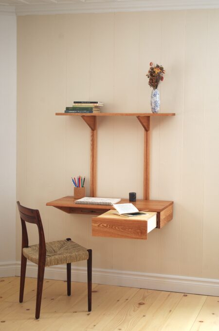 Le Tenon et la Mortaise desk